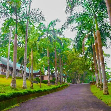 Rajanawa Resort Ratnapura Buitenkant foto