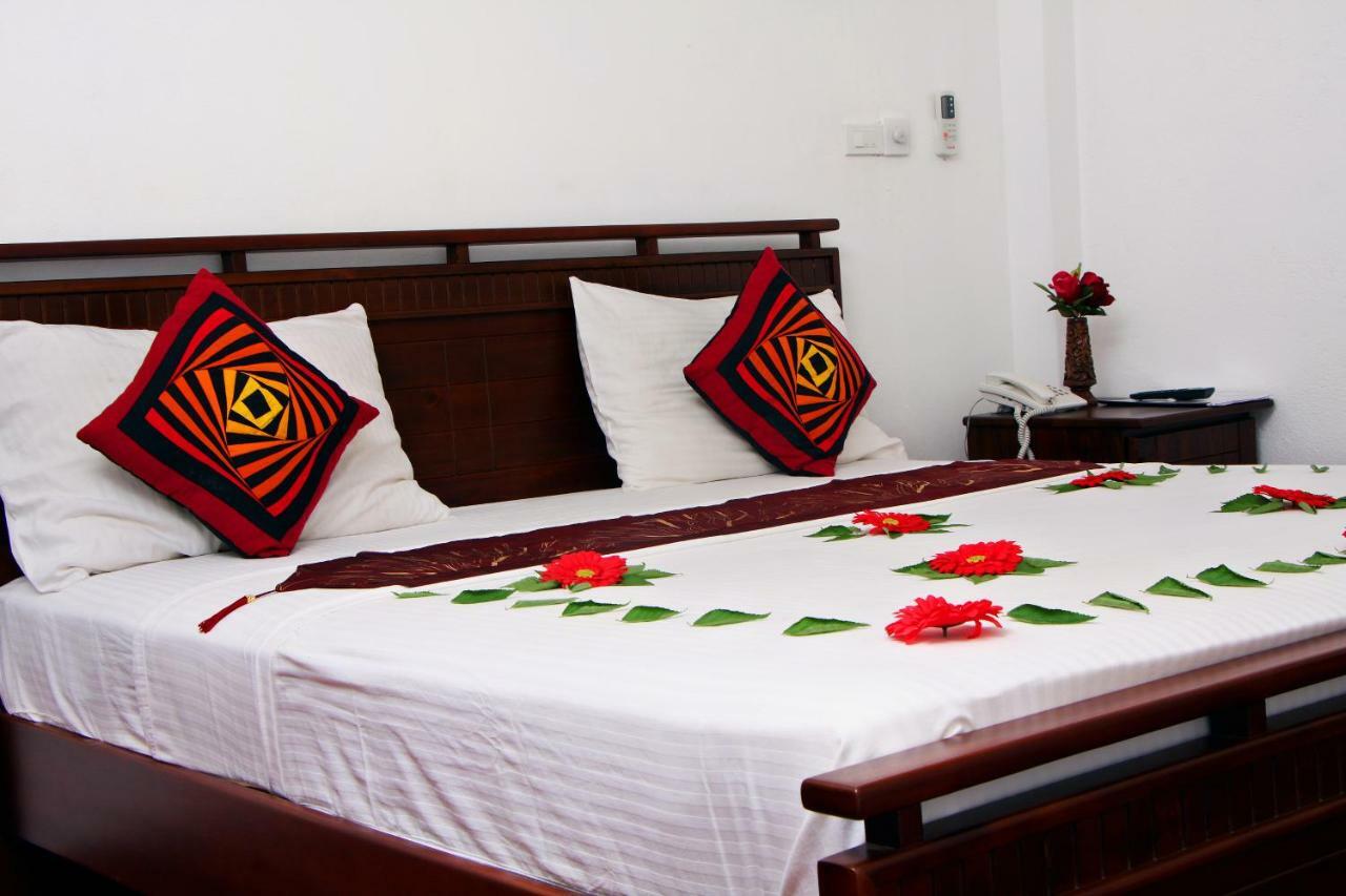 Rajanawa Resort Ratnapura Buitenkant foto
